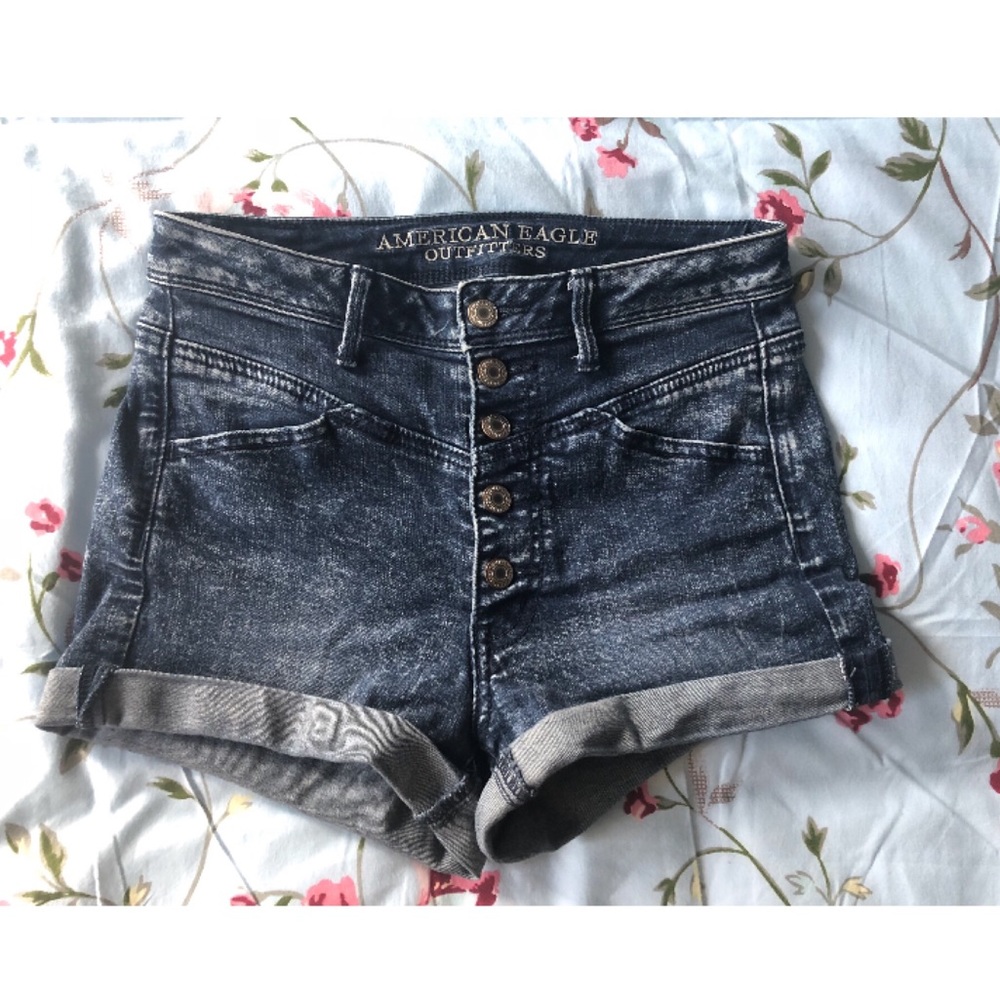 AMERICAN EAGLE OUTFITTERS super stretch shorts